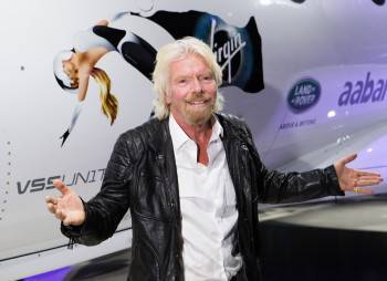 Ричард Брэнсон продаст акции Virgin Galactic на $0,5 млрд. ради спасения бизнеса