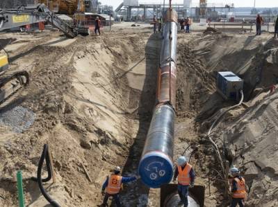 "Газпром" нашел новый способ дотянуть "Северный поток - 2" до Европы