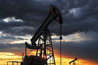 Рубль ушел в ощутимый минус вслед за нефтью