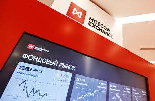 Российский рынок акций растет по основным индексам
