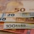 ЦБ разрешил снимать евро и покупать валюту у банков