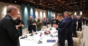 Договора с Украиной оказались фикцией: "Хоть под стол лезь"