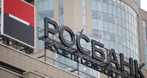 Российский олигарх Владимир Потанин выкупит Росбанк уходящей с рынка рф Société Générale